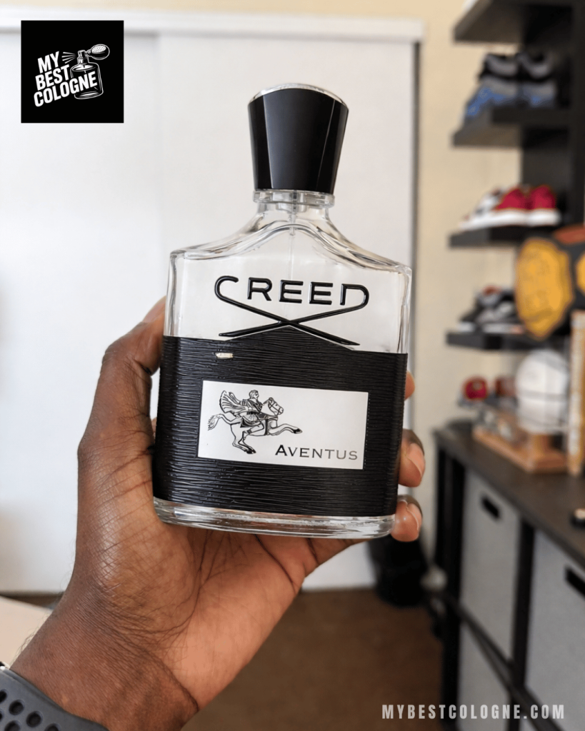 Mybestcologne.com in hand review of Creed Aventus
